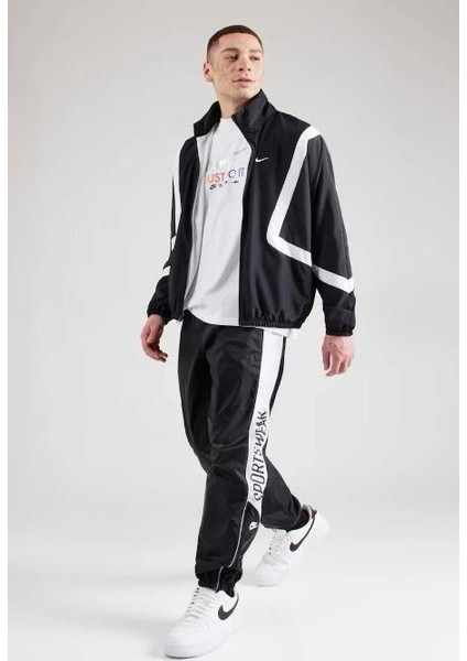 Club Mens Woven Joggers Dokuma Erkek Eşofman Altı Regular Boy Siyah Beyaz fırsatları