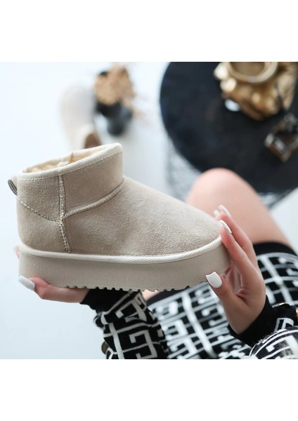 Linne Bej Süet Bot - Lisinya fırsatları