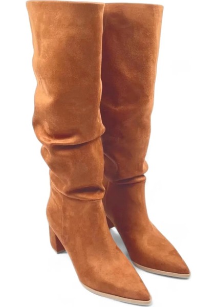 Sivri Burun Büzgü Kadın Topuklu Fermuarsız Çizme modelleri