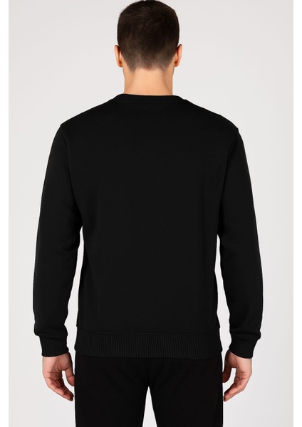 Erkek Siyah Sweatshirt – Spor & Günlük Kullanım – Logo Detaylı fiyatları