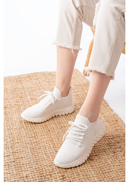 ZRİN-501 Beyaz Bağcıklı Rahat Taban Günlük Triko Spor Ayakkabı modelleri