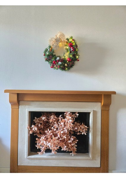 Işıklı Yılbaşı Kapı ve Duvar Süsü – El Yapımı Kırmızı & Altın Noel Dekoru fiyatları