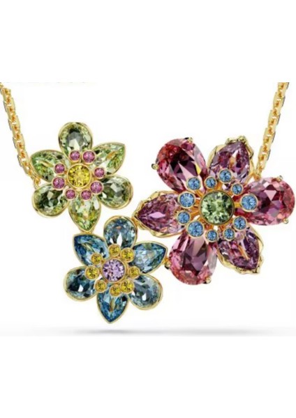 Swa Idyllia Tarz Üçlü Çiçek Kolye modelleri