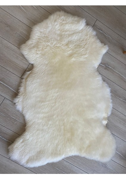 Hakiki 100% Koyun Derisi Post Halı 110X80 cm – Doğal Kürk – Yumuşak & Isı Yalıtımlı – Ev Dekorasyonu