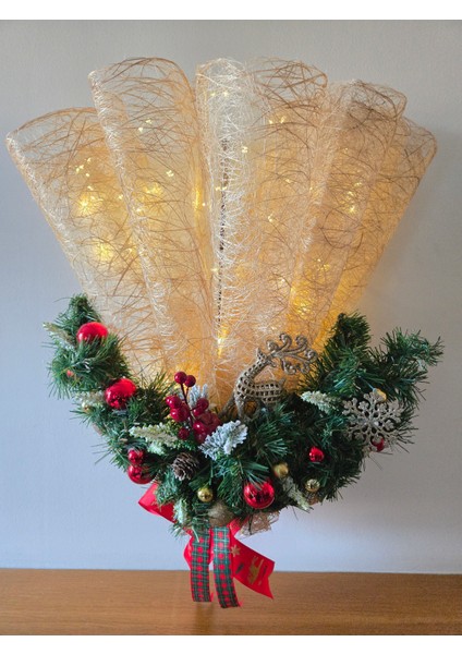 Işıklı El Yapımı Yılbaşı Kapı Süsü – Kırmızı Altın Noel Duvar Dekoru