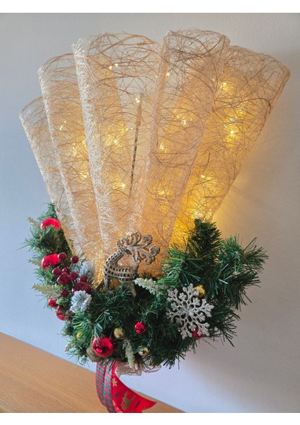 Işıklı El Yapımı Yılbaşı Kapı Süsü – Kırmızı Altın Noel Duvar Dekoru fırsatları