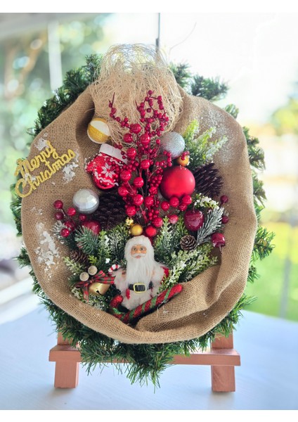 El Yapımı Jüt Kumaşlı Santa Yılbaşı Kapı ve Duvar Süsü – Kırmızı Yeşil Noel Çelengi modelleri