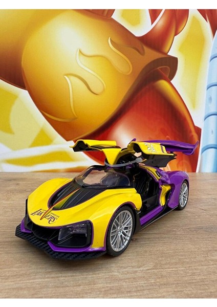 Hongqi S9 Model Araba Sesli Işıklı Buhar Atar Lebron James Etiketli Diecast Model Araba Hongqi S9