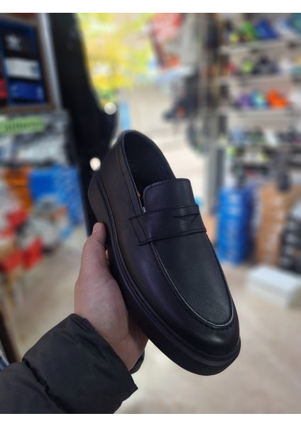 Siyah Deri Bağsız Hafif Mevsimlik Klasik Erkek Ayakkabı indirimleri