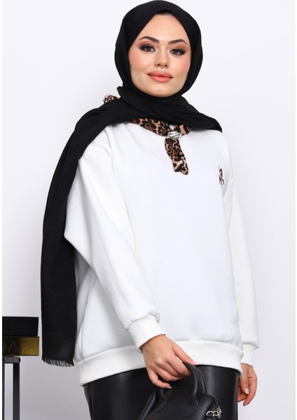 Ekru Fular Aksesurlı Ceylan Işlemeli Üç Iplik Sweat