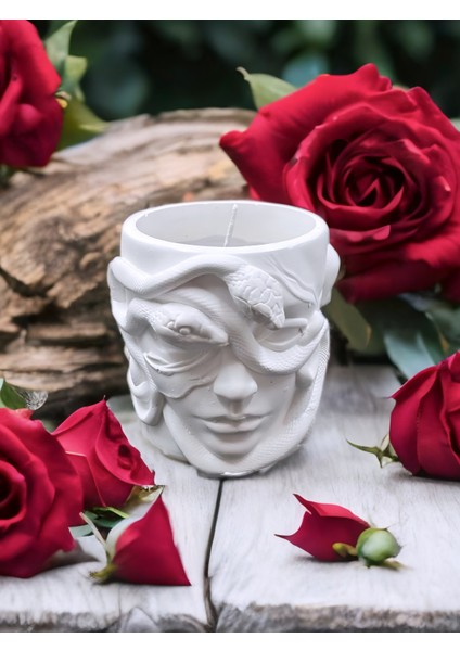 Dekoratif Medusa Figürlü Hoş Kokulu %100 Doğal Soya Mum Sanatsal ve Özgün Tasarım | Ev ve Ofis Dekorasyonu, Koleksiyonluk Ürünler, Özel Günler ve Fotoğraf Konseptleri Için Şık ve Güçlü Hediyelik