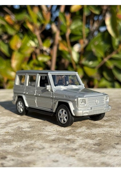 Mercedes-Benz G Class Oyuncak Araba Metal Model Araba Kapılar Açılır Çekbırak Oyuncak Araba G63 12CM fırsatları