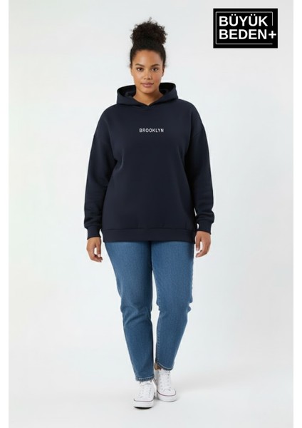 Kadın Büyük Beden Kapüşonlu Brooklyn Baskılı Sweatshirt SPR26BSWK961