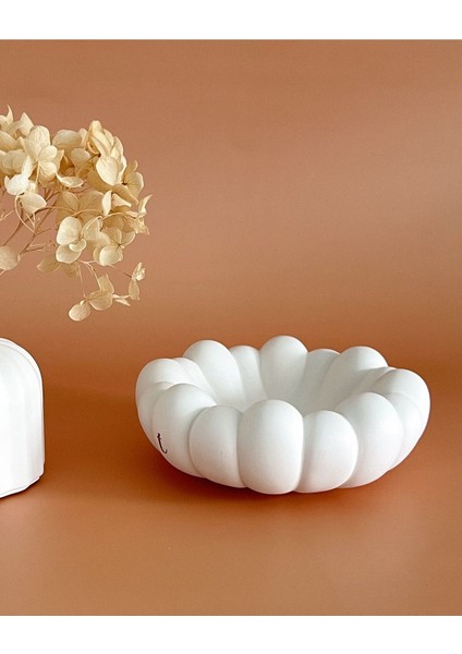 Dekoratif Iskandinav Model Beyaz Vernikli Kase Takılık Anahtarlık fırsatları