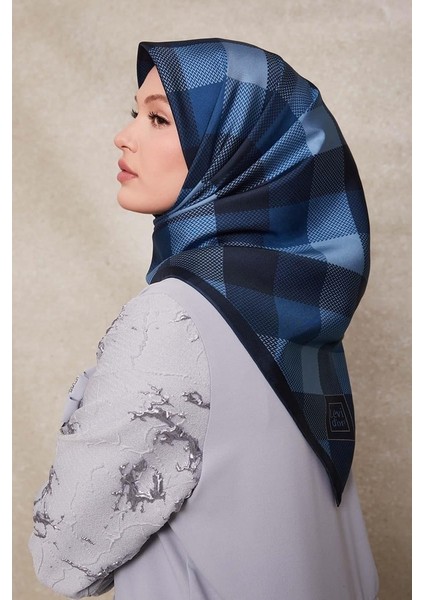 Lacivert Noktalı Kareli Baskı Twill Ipek EŞARP-0934