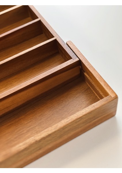 Akasya Çekmece Kaşıklık Düzenleyici