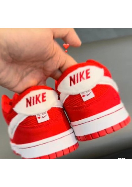 Dunk Low Valentine's Day Sneaker Ayakkabı (Kırmızı) fırsatları