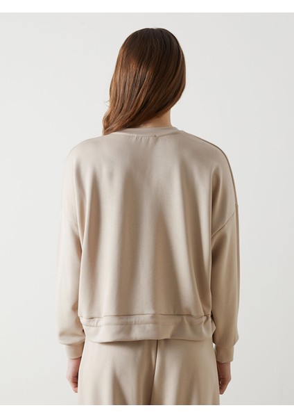 Yeni Sezon Bisiklet Yaka Kadın Sweatshirt fırsatları