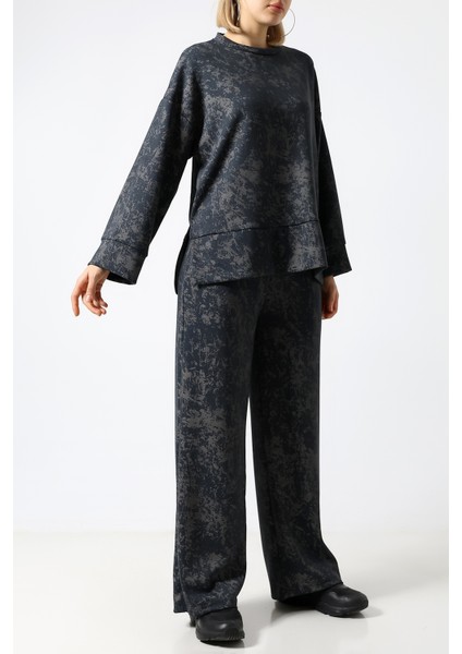 Baskılı Polyviskon Kumaş Ikili Takım – Rahat ve Şık Tunik & Pantolon Kombini