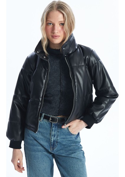 Yeni Sezon Dik Yaka Düz Deri Görünümlü Kadın Şişme Mont fiyatları