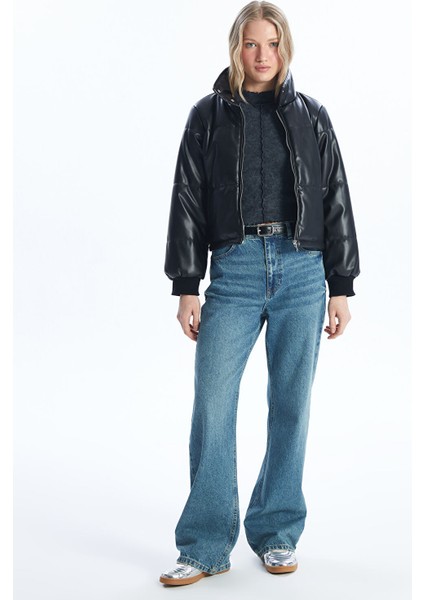 Yeni Sezon Dik Yaka Düz Deri Görünümlü Kadın Şişme Mont modelleri