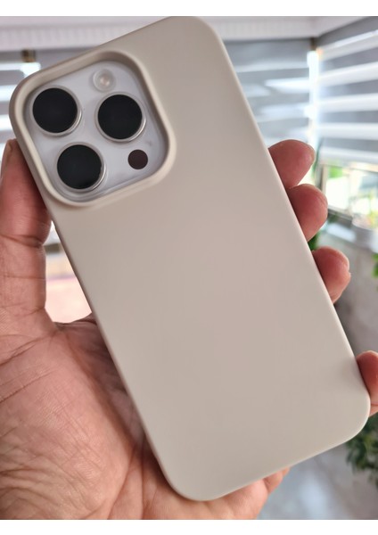 İphone 16 Pro İle Uyumlu LOGOSUZ İçi Kadife Esnek Silikon Lansman Kılıf