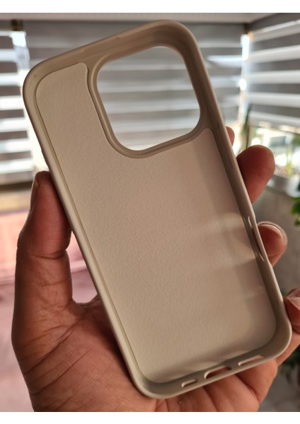 İphone 16 Pro İle Uyumlu LOGOSUZ İçi Kadife Esnek Silikon Lansman Kılıf fırsatları
