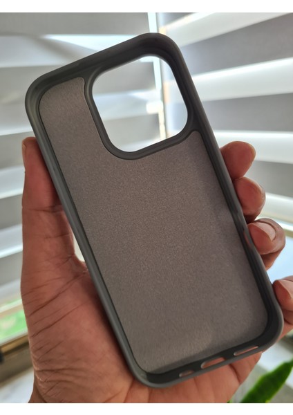 İphone 16 Pro Apple İle Uyumlu LOGOSUZ İçi Kadife Esnek Silikon Lansman Kılıf indirimleri