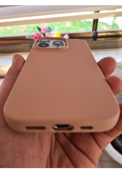 İphone 16 Pro İle Uyumlu LOGOSUZ İçi Kadife Esnek Silikon Lansman Kılıf fiyatları