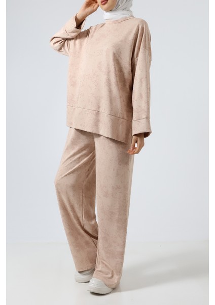 Baskılı Polyviskon Kumaş Ikili Takım – Rahat ve Şık Tunik & Pantolon Kombini