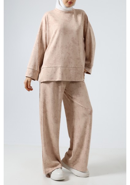 Baskılı Polyviskon Kumaş Ikili Takım – Rahat ve Şık Tunik & Pantolon Kombini