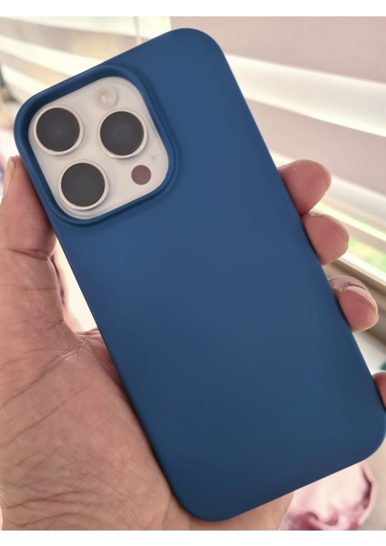 İphone 16 Pro İle Uyumlu Logosuz İçi Kadife Esnek Silikon Lansman Kılıf