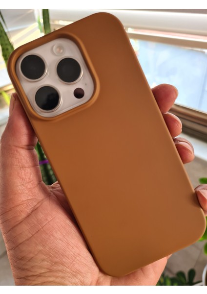 İphone 16 Pro İle Uyumlu LOGOSUZ İçi Kadife Esnek Silikon Lansman Kılıf