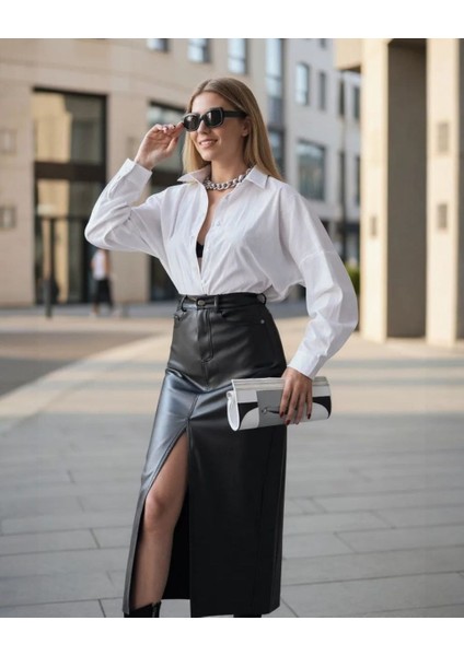 Yırtmaç Detaylı Yüksek Bel Deri Görünümlü Midi Kadın Etek