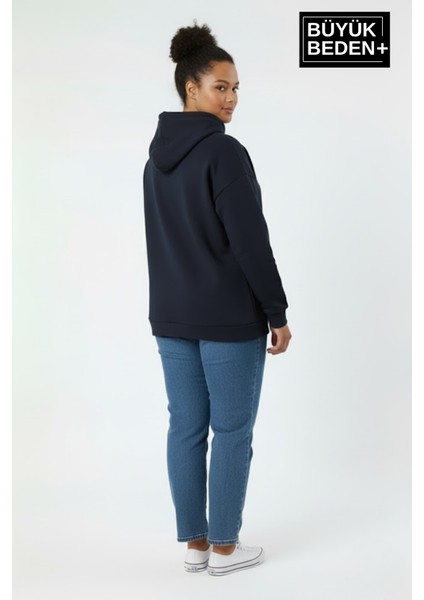 Kadın Büyük Beden Kapüşonlu El Yazılı Brooklyn Baskılı Rahat Kalıp Sweatshirt SPR26BSWK958 fiyatları