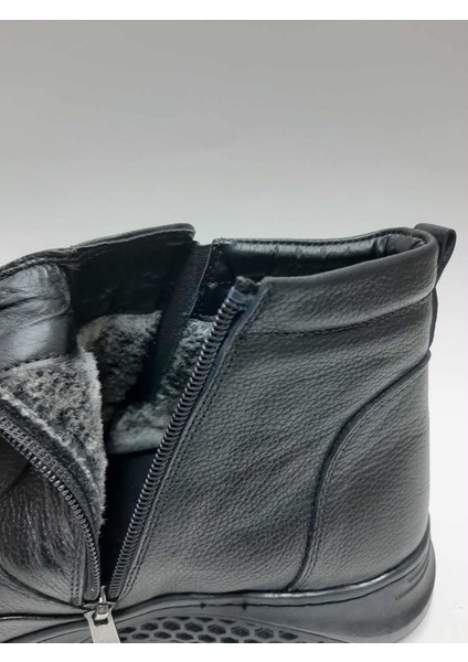 Hakiki Deri Bağcıksız Fermuarlı Esnek Kauçuk Tabanlı Içi Tüylü Siyah Kışlık Erkek Bot C-8951343RTTO indirimleri