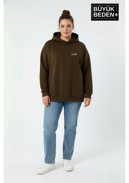 Kadın Büyük Beden Ar Baskılı Kapüşonlu Sweatshirt SPR26BSWK963