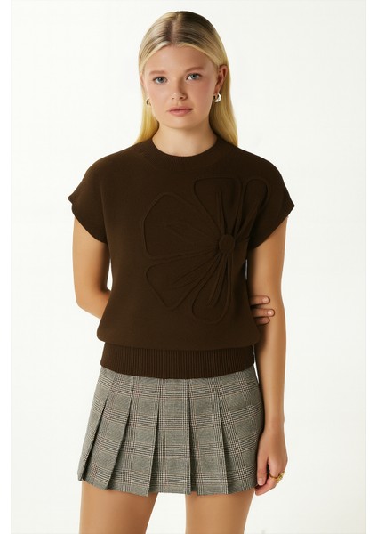 Roman Süzene Detay Acı Kahve Triko Süveter