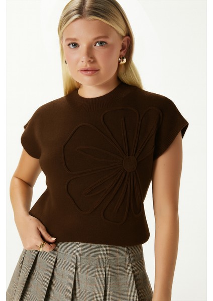 Roman Süzene Detay Acı Kahve Triko Süveter fiyatları