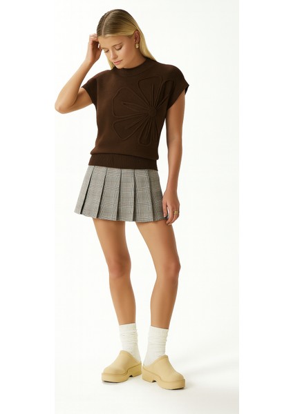 Roman Süzene Detay Acı Kahve Triko Süveter modelleri