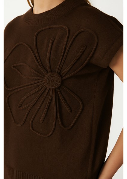 Roman Süzene Detay Acı Kahve Triko Süveter fırsatları