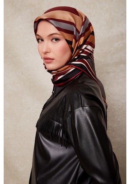 Kırmızı Kare Desenli Twill Ipek EŞARP-0920 fiyatları