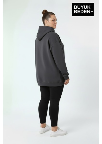 Kadın Büyük Beden California 1974 Baskılı Kapüşonlu Sweat – Rahat Kalıp Hoodie SPR26BSWK965 fiyatları