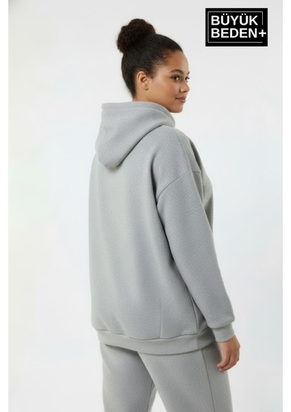 Kadın Büyük Beden California 1974 Baskılı Kapüşonlu Sweat – Rahat Kalıp Hoodie SPR26BSWK965 fiyatları