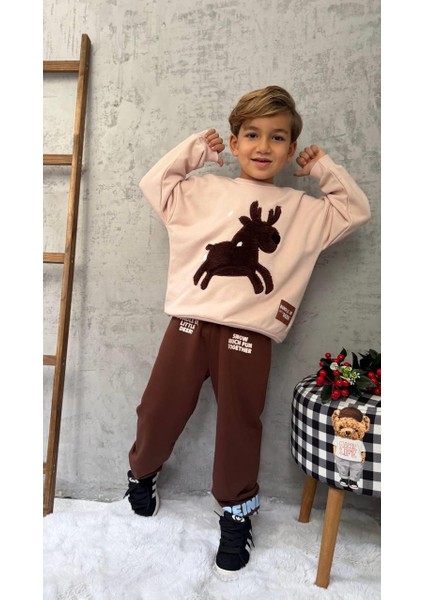 Unisex Çocuk Pamuklu Bej Geyik Aplikeli Sweatshirt & Kahverengi Eşofman Takım – Yılbaşı Özel modelleri