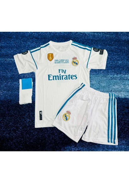 2017 Sezon Kiev Ronaldo Real Madri'd Futbol Çocuk Forması 3'lü Set Çorap Hediyeli fiyatları