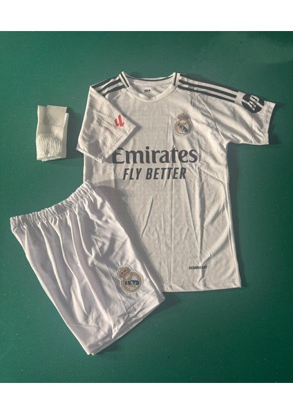 Real Madri'd Bellingham 2025 Sezon Futbol Çocuk Forması 3'lü Set Çorap Hediyeli