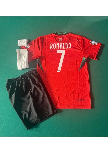 Portekiz KIRMIZI2025 Sezon Ronaldo Milli Takımın Forması 7 Numara 4'lü Set Çorap+Bileklik Hediyeli