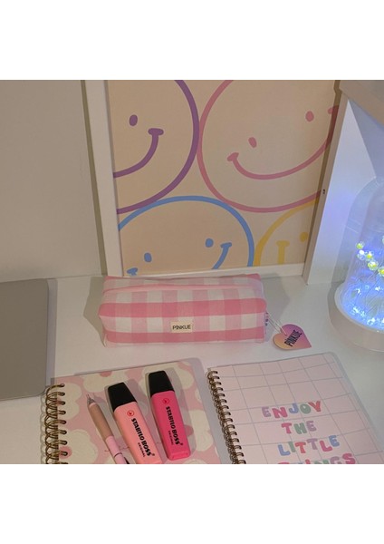 Ekose Desenli Kalemlik Makyaj Çantası indirimleri