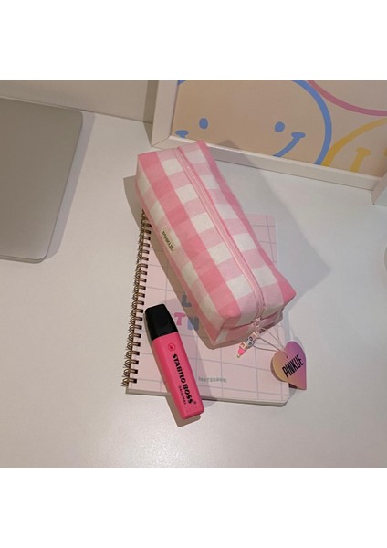 Ekose Desenli Kalemlik Makyaj Çantası